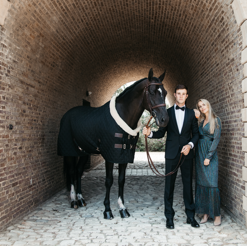 Kentucky Show rug 160g Svart