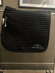 Protecor Schabrak med Dressyrbutikens Logga