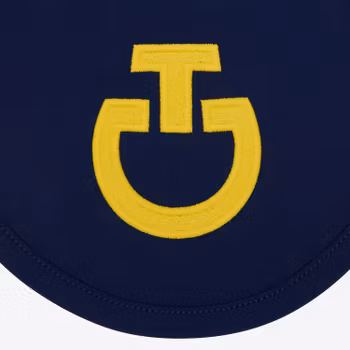 Cavalleria Toscana Flughuva Sverige