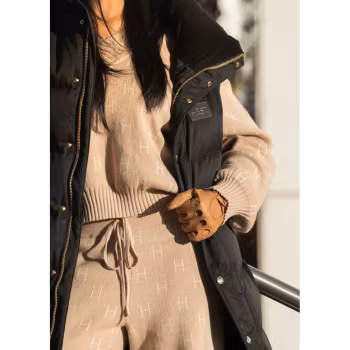 LINDA V-ringad tröja