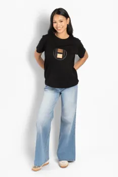 T-shirt med logotyp