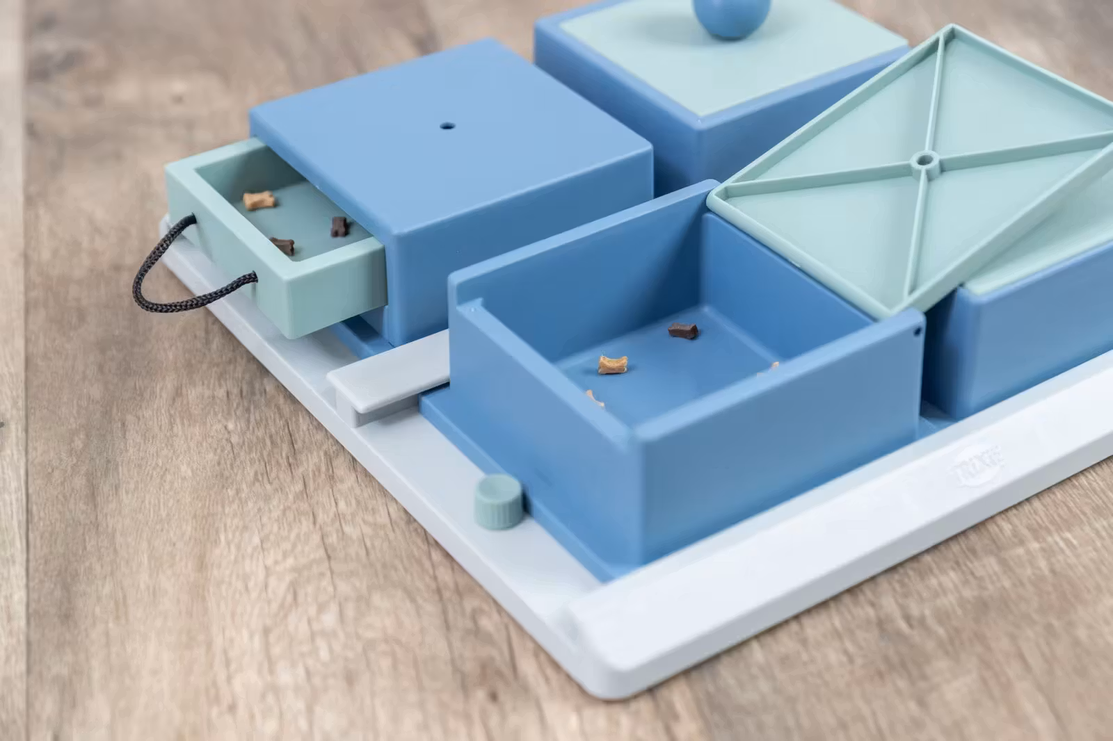 Dog Activity Poker Box 1 31x31cm Level 2