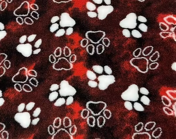 VetFleece 100x150cm Hvite Poter Rød/Sort 100x150cm Nonslip