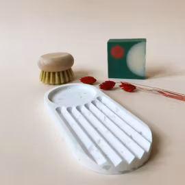 Bricka för tvål, flaska eller borste - Återvunnet Material från Frankrike