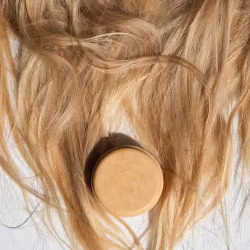 Schampokaka REBOOST - Rosmarin & Gul Lera