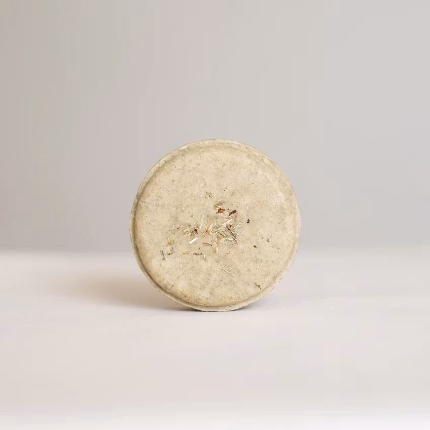 Schampokaka SOOTHE - Nässla & Åkerfräken med Grön Lera