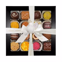 Pralinhuset - Nyår - Svart Ask - 16 Bitar