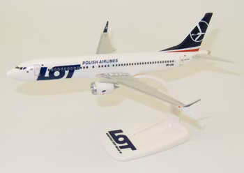 LOT Polish Airlines - Boeing B737 MAX 8