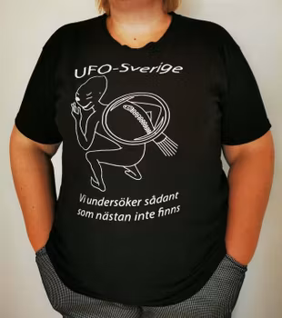T-shirt Alien