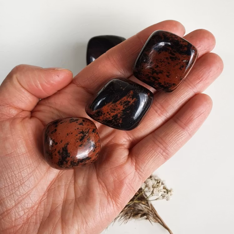 Trumlad Mahogny Obsidian 24-31 g L