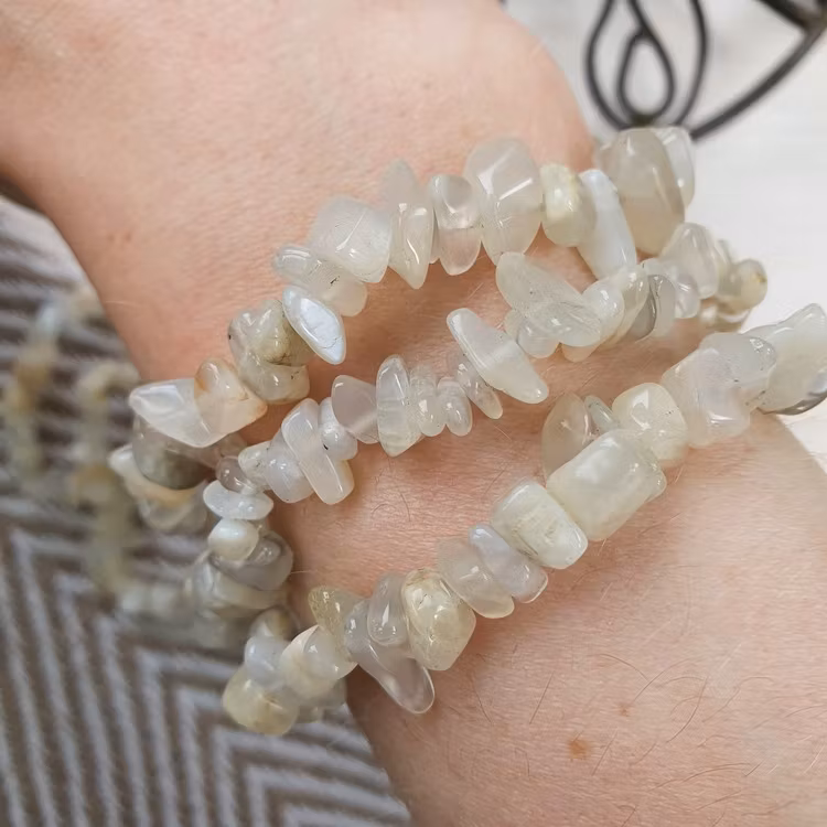 Armband med Månsten 17,5 cm
