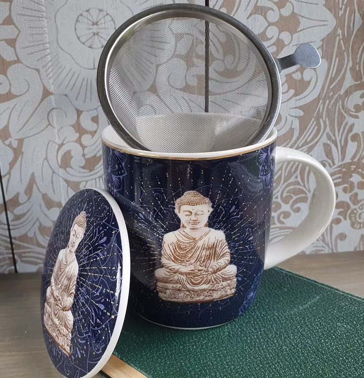 Temugg med sil Buddha