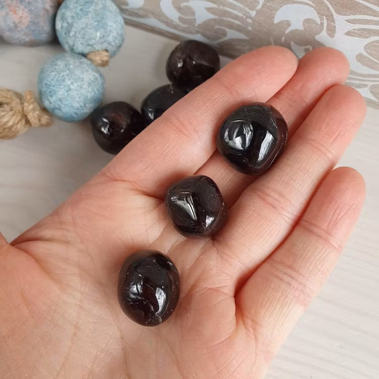 Trumlad Almandine Granat A, 10-15 g S