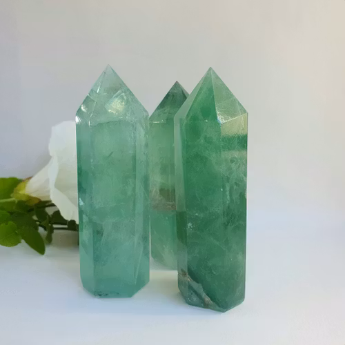 Spets av grön Fluorit, ca 8 cm