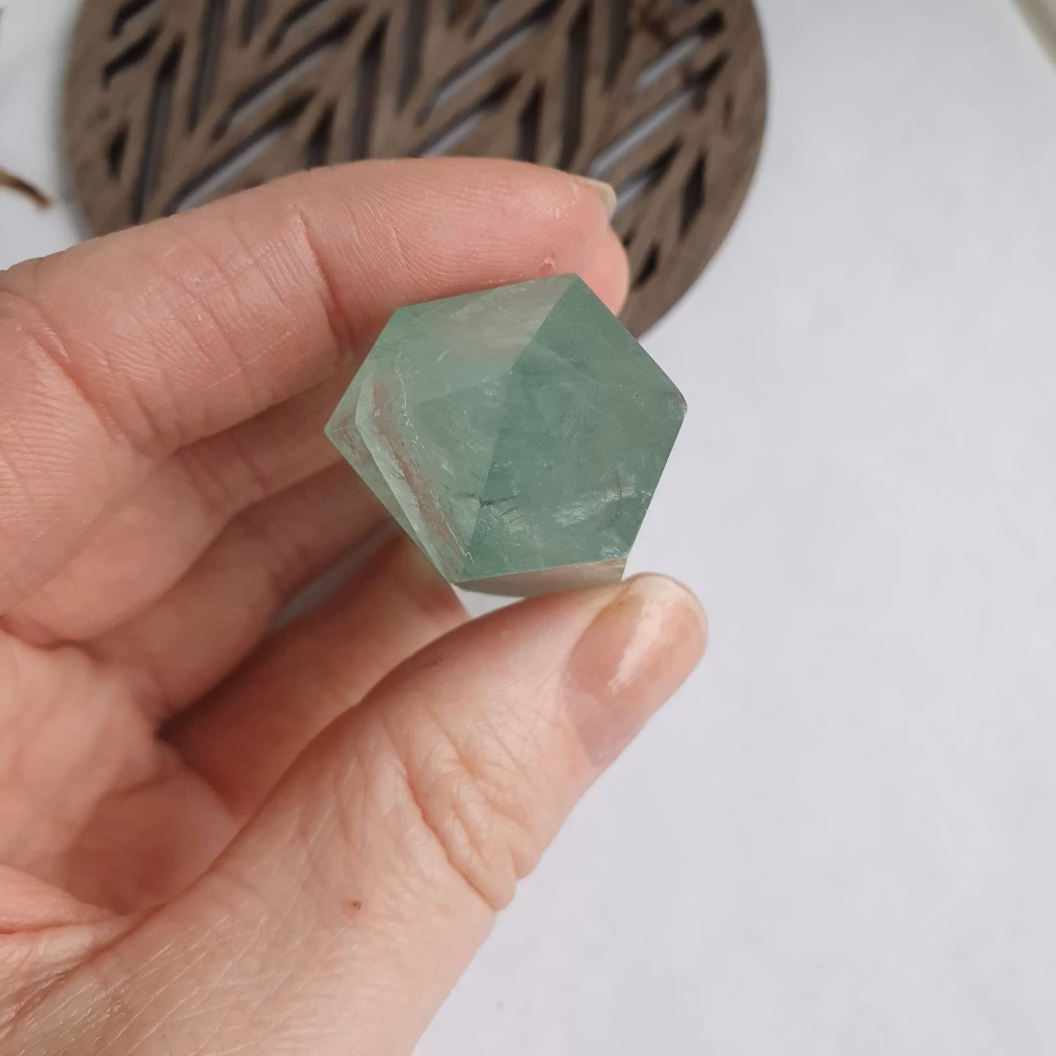 Spets av grön Fluorit 71g, ca 7,5 cm. Detta ex
