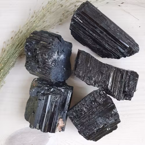 Rå Svart Turmalin A (shcörl) 24-31 g L, vi väljer