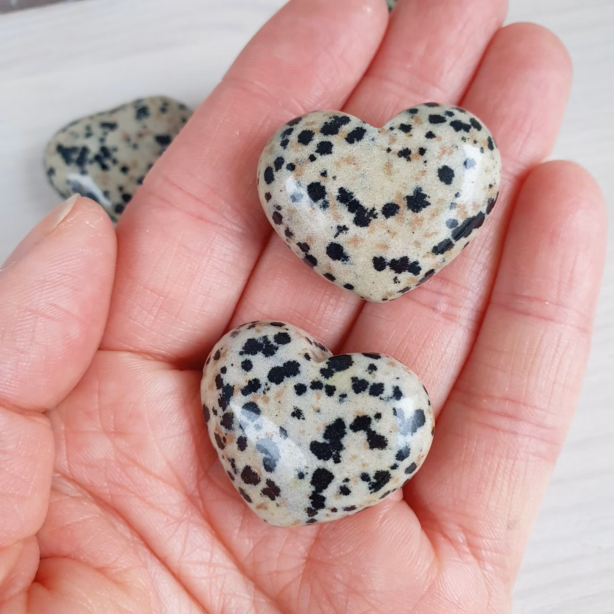 Bulligt hjärta av Dalmatiner Jaspis 3,5 cm