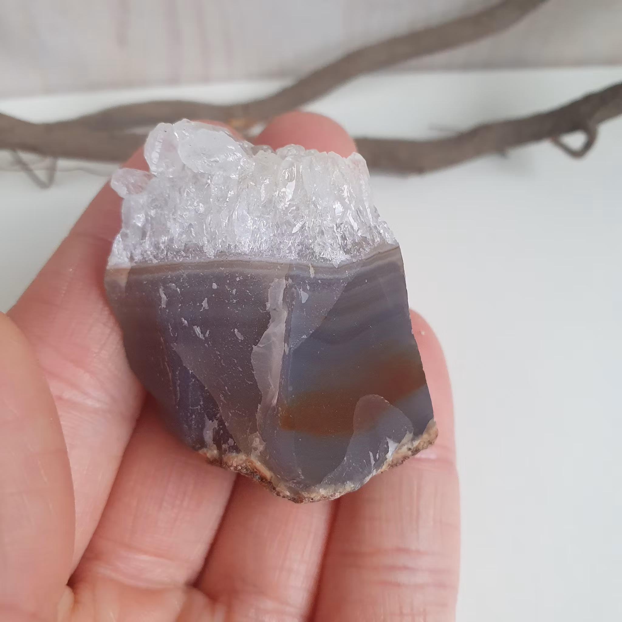 Rå Agat med druzy, 37 g. Detta ex