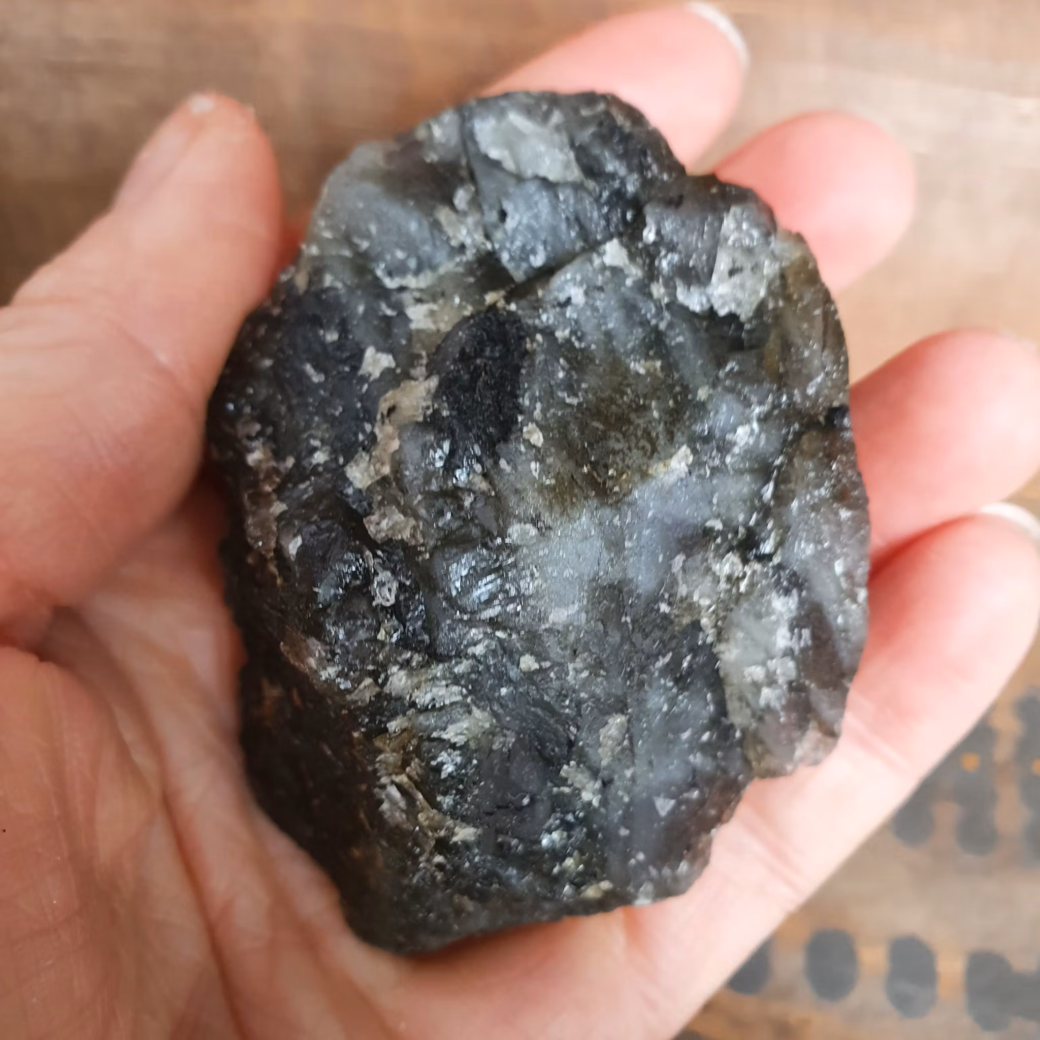 Rå Labradorit 129 g. Detta ex