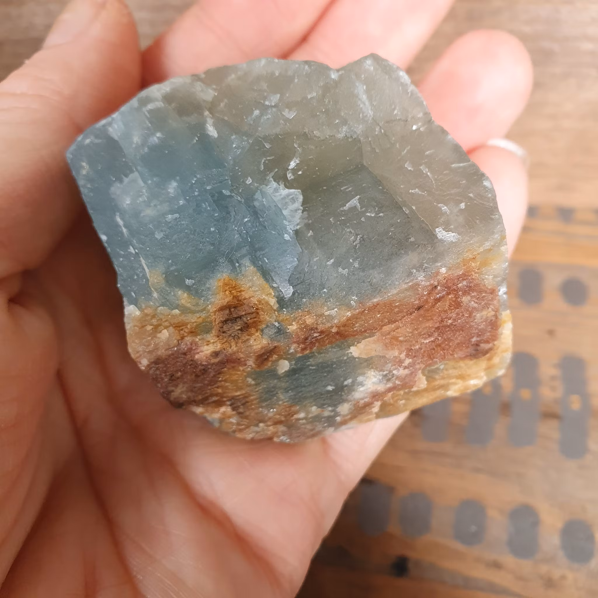 Rå blå Onyx, Lemurian Aquatine Calcite 112 g. Detta ex