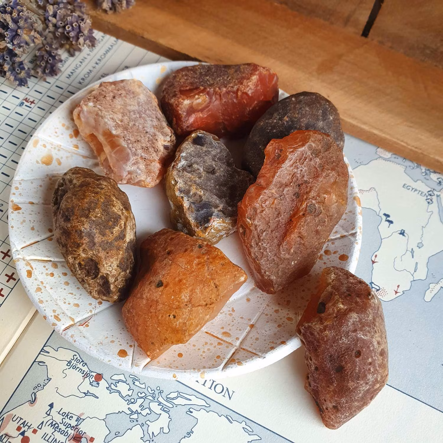 Rå Karneol 24-31 g L. Vi väljer