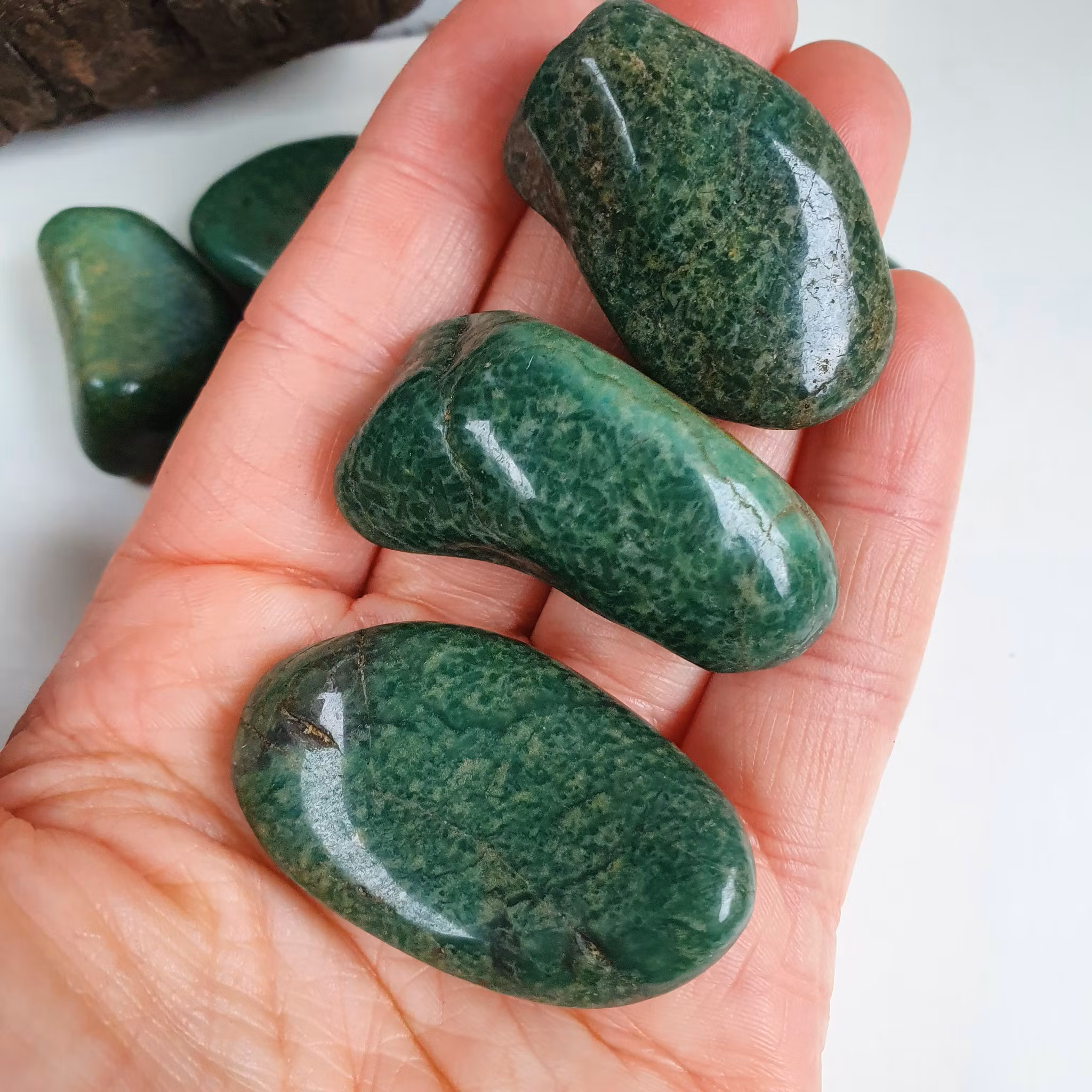 Trumlad grön kvarts, 16-23 g M