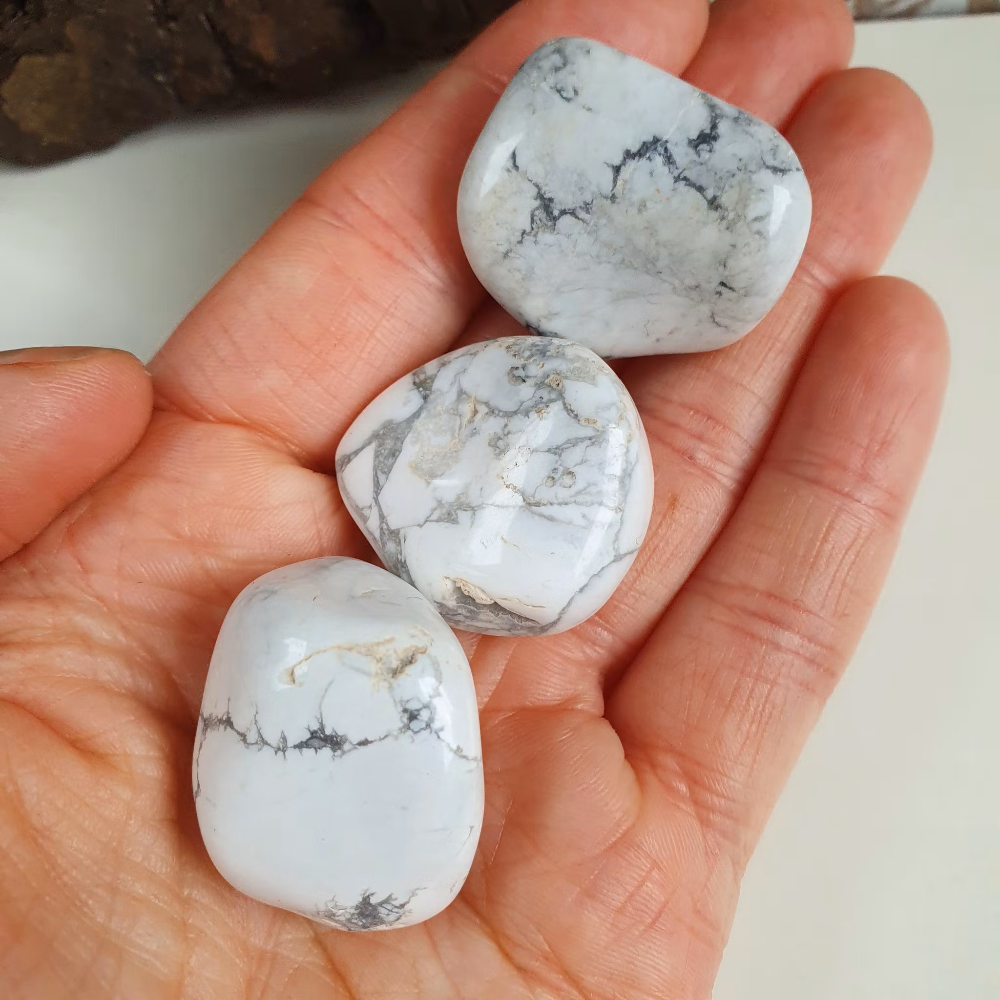 Trumlad Howlite 16-23 g M