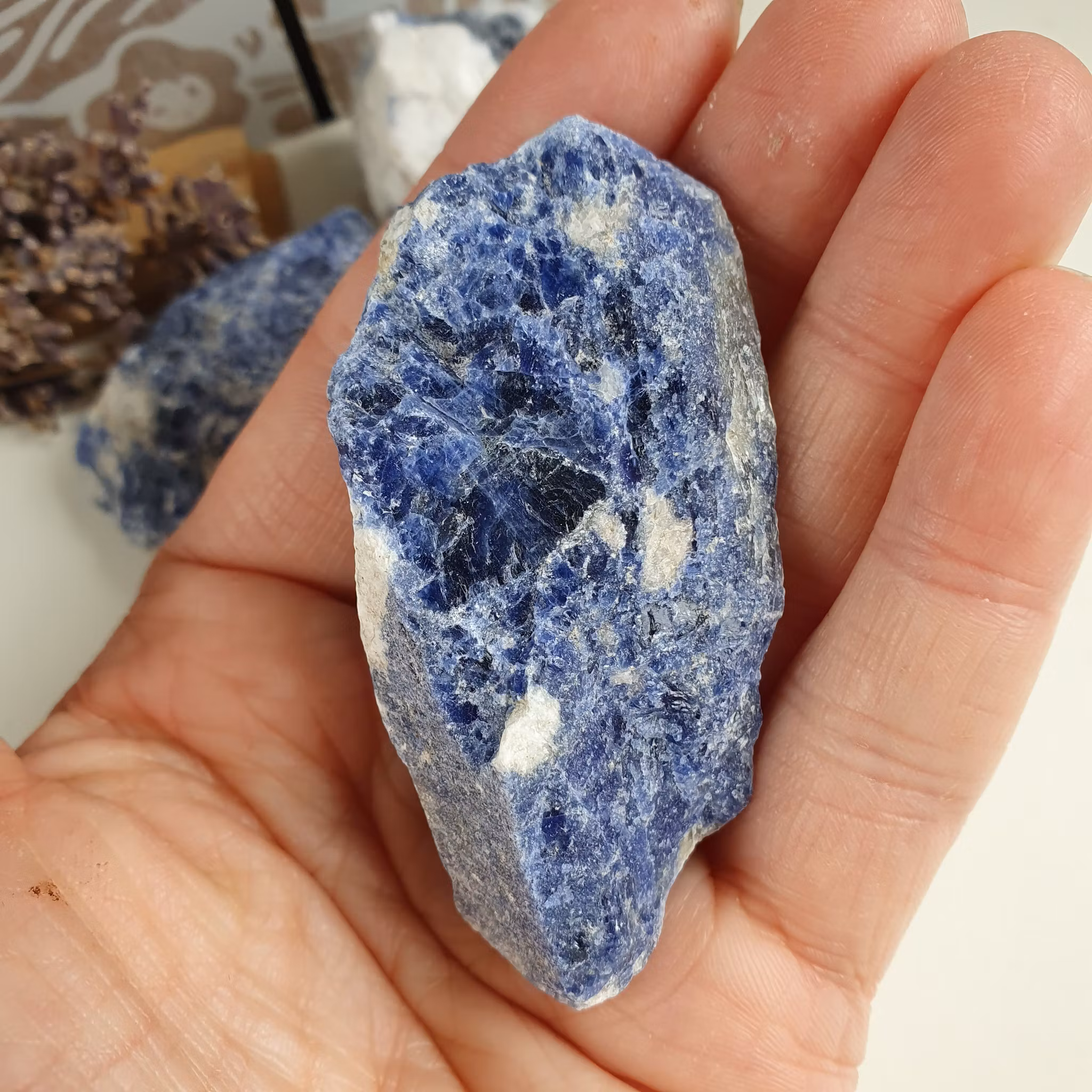 Rå Sodalit, 41-50 g XXL