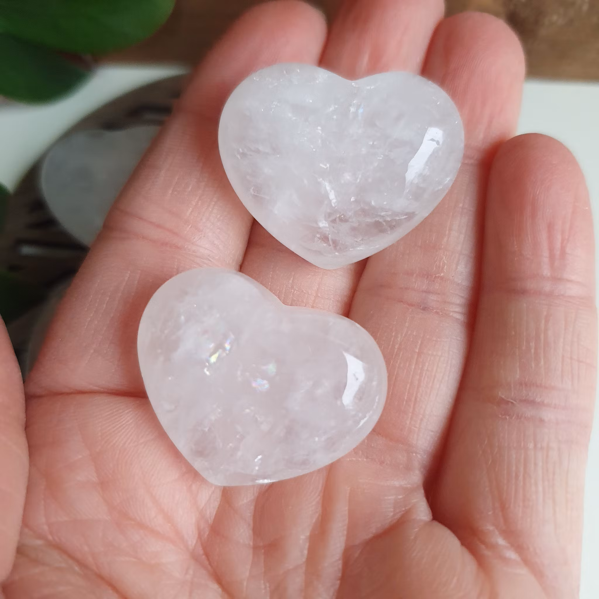 Bulligt hjärta av Bergkristall 3,5 cm