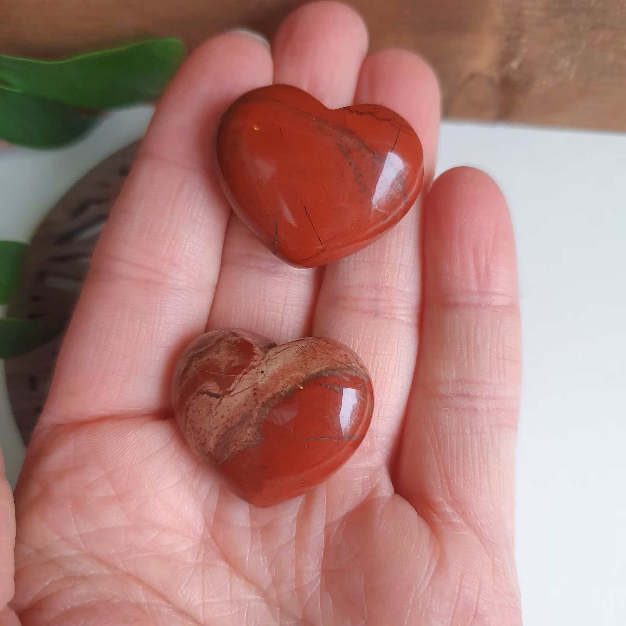 Bulligt hjärta av Brecci Jaspis 3,5 cm