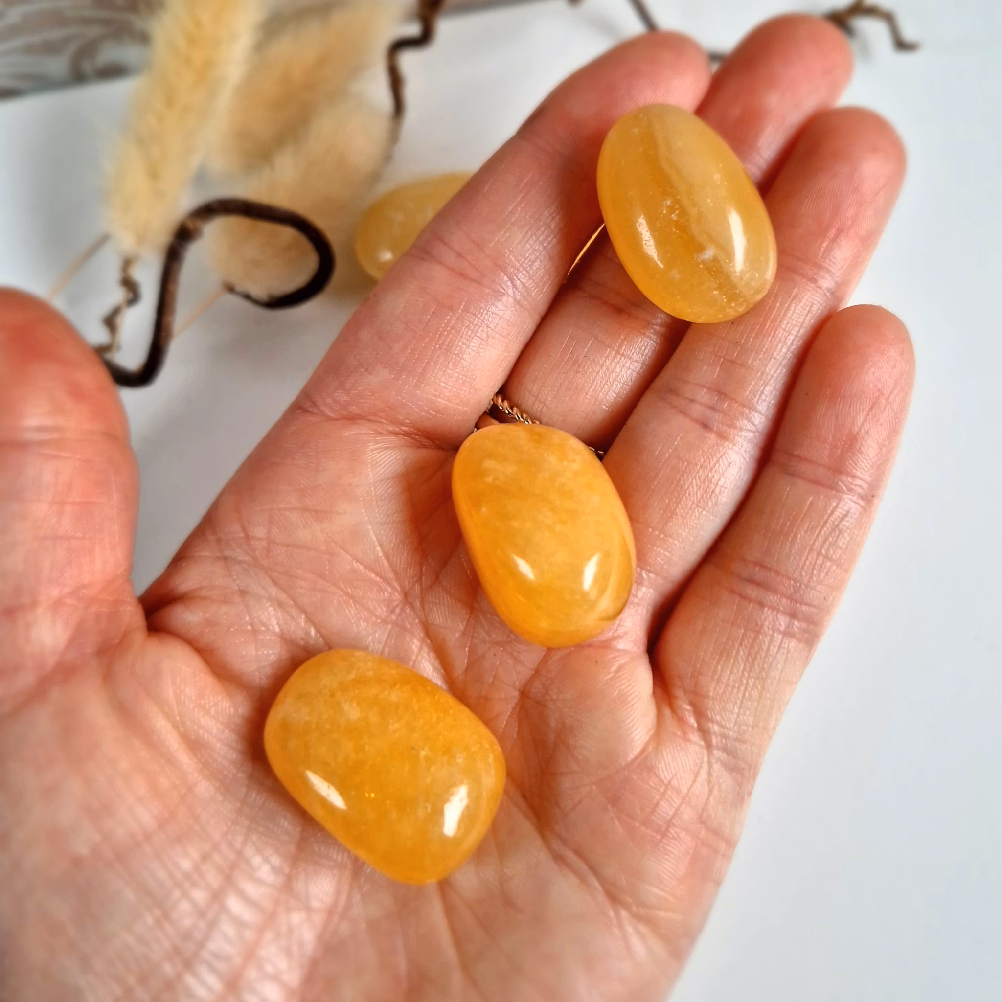 Trumlad Orange Kalcit, 10-15 g S. Vi väljer.