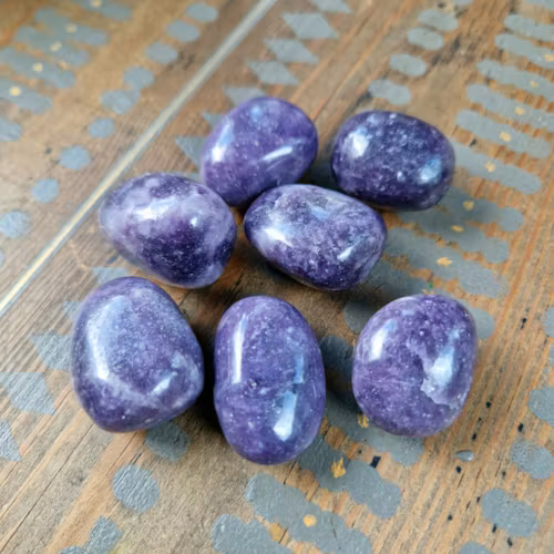 Trumlad Lepidolit 16-23 g M