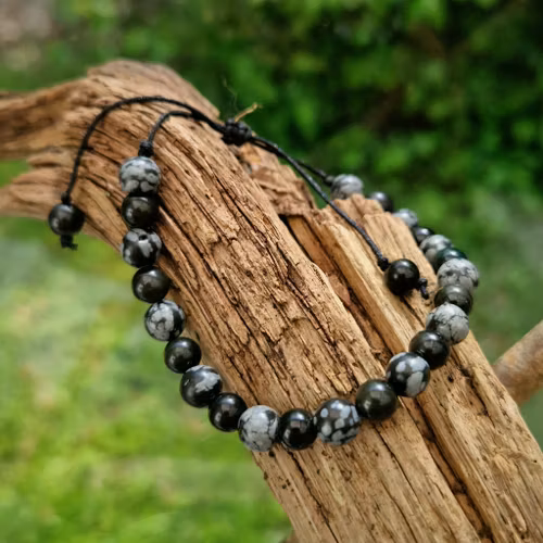 Armband med Snöflingeobsidian i makrame stl S/M/L