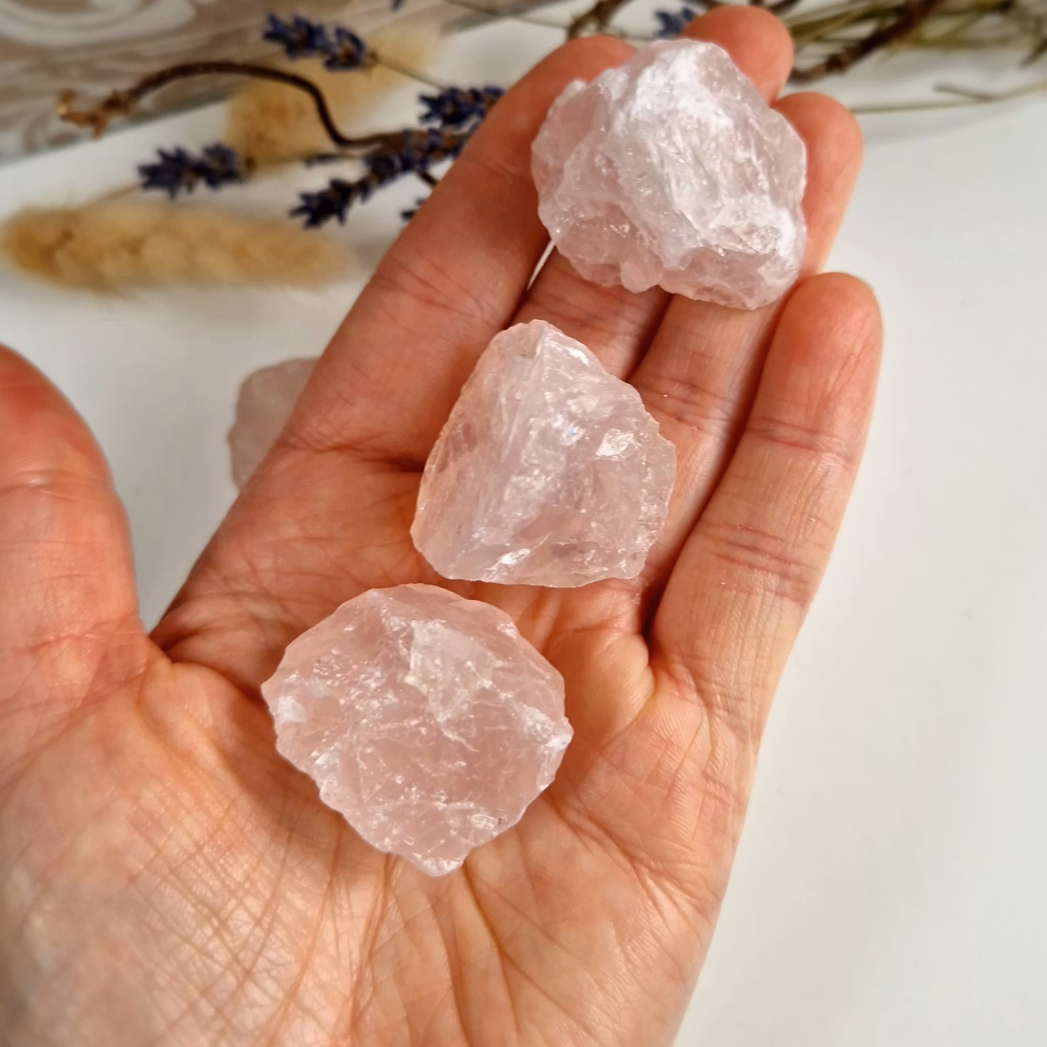 Rå Rosenkvarts 24-31 g L