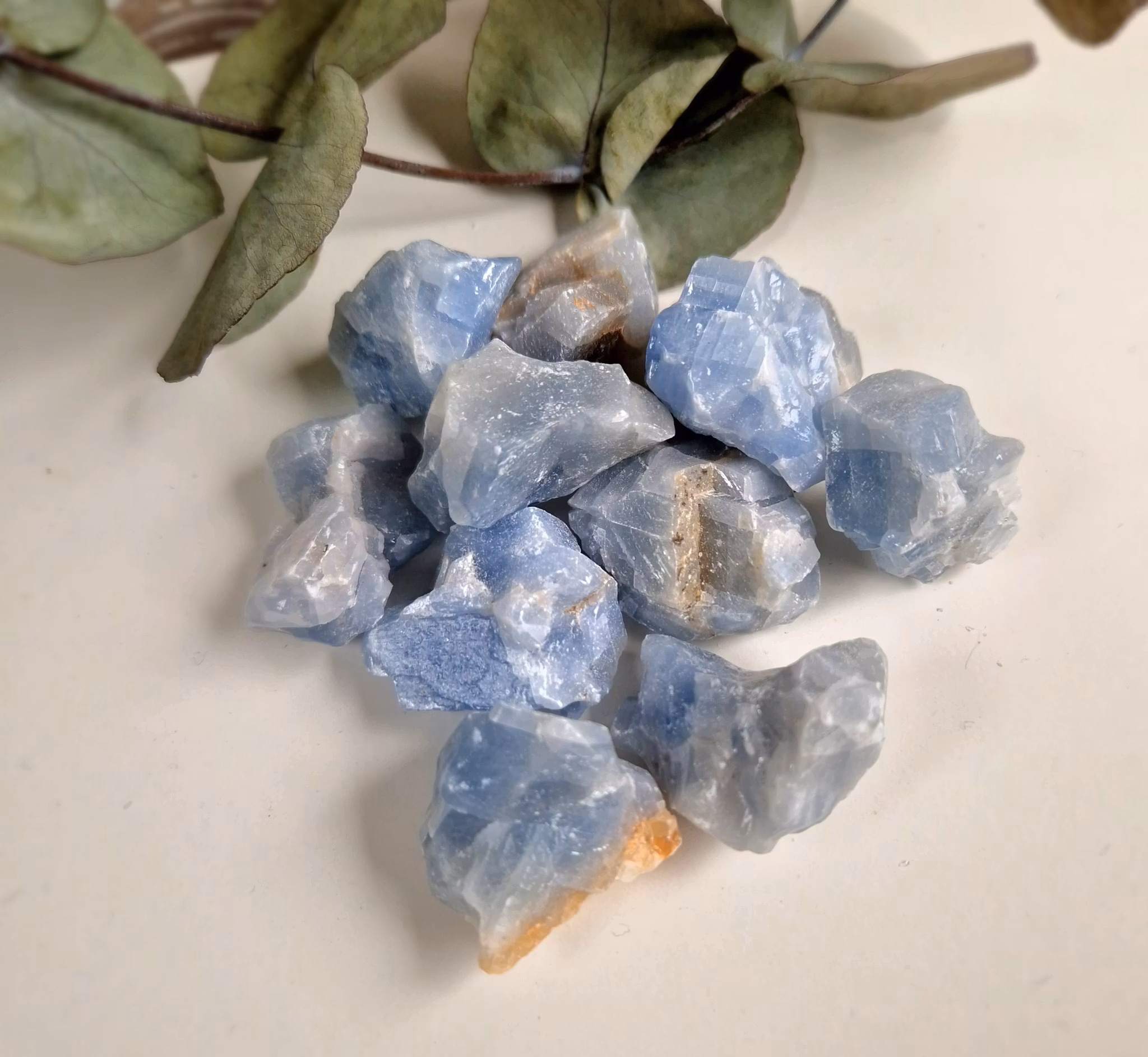 Rå blå Kalcit, behandlad 10-15 g S