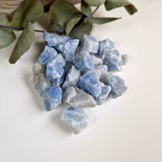 Rå blå Kalcit, behandlad 5-9 g XS