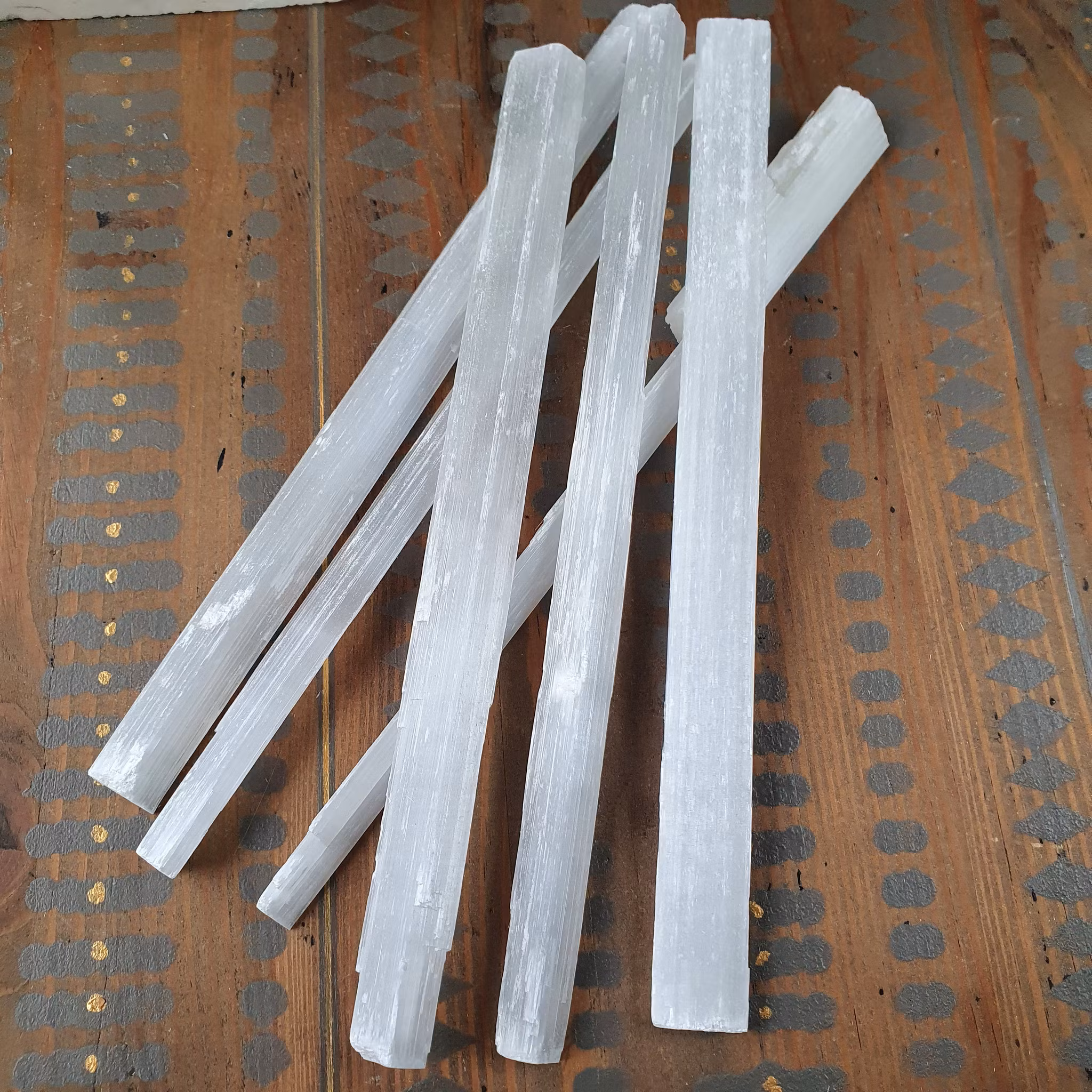 Rå stav av Selenit 81-100 g