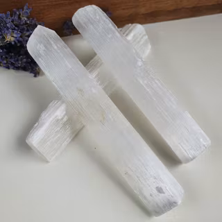 Rå stav av Selenit 150-200 g