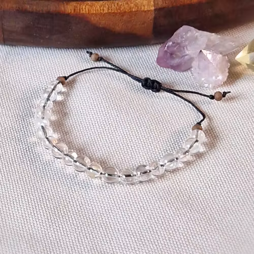 Armband med Bergkristall och träpärlor i makrame, Onesize XS-L