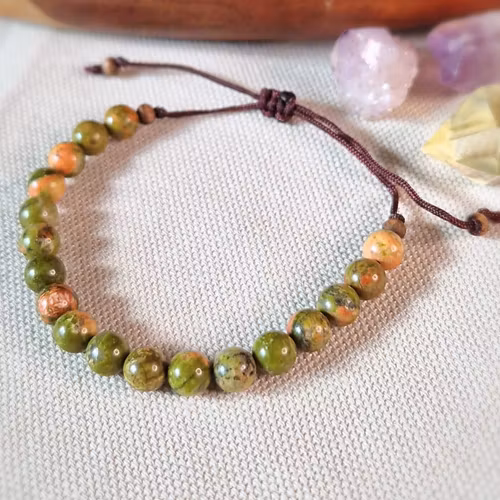 Armband med Unakit och träpärlor i makrame, Onesize XS-L