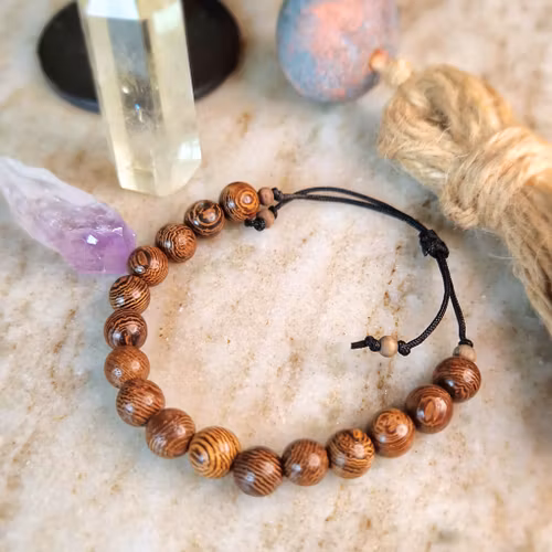 Armband med träpärlor i makrame, Onesize XS-L