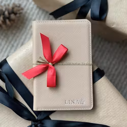 Beige Saffiano Paspoorthouder