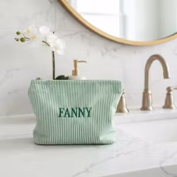 Green- beauty bag