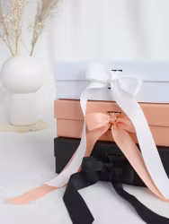 Presentbox utan text, Small