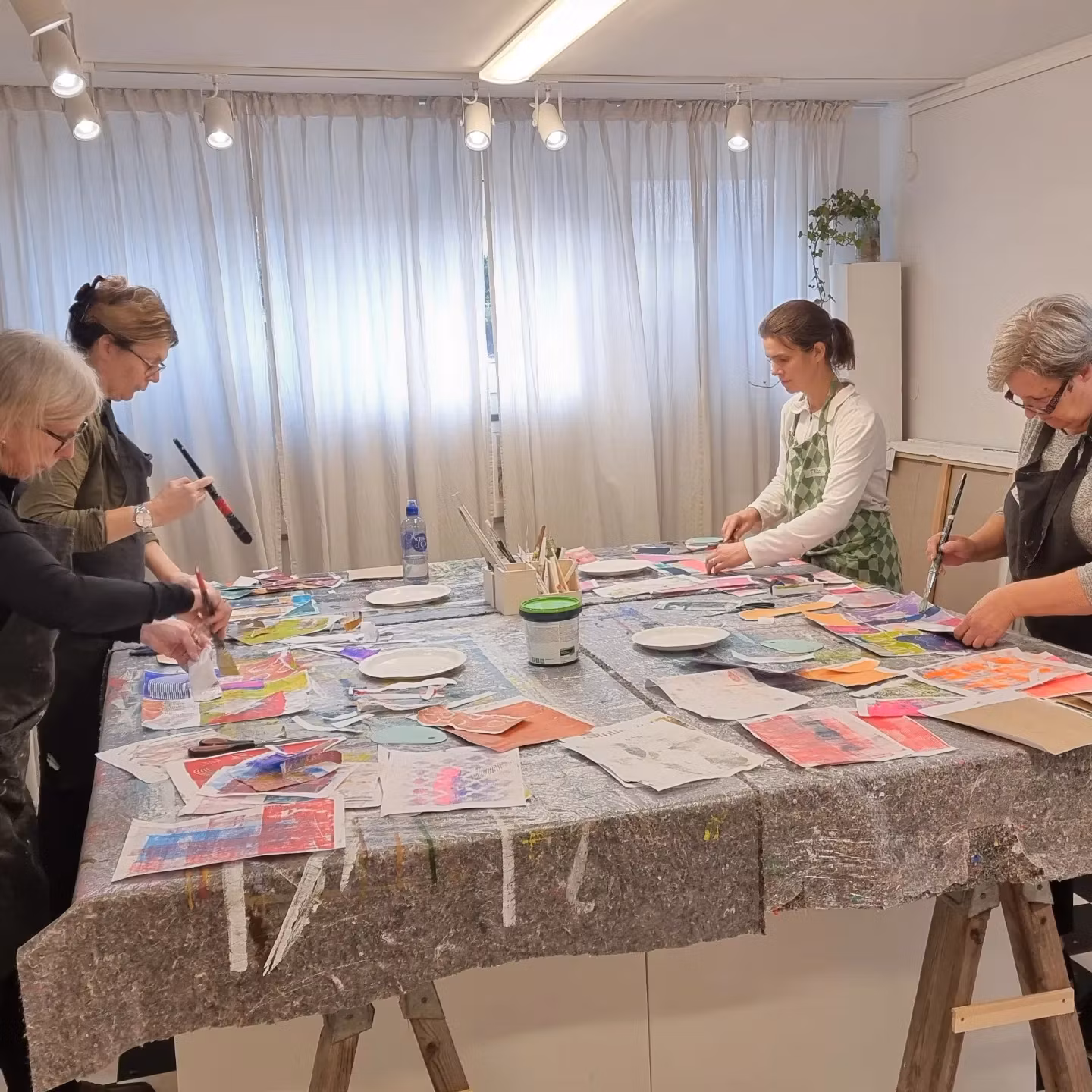 Collage & Vernissage 8/1-5/2