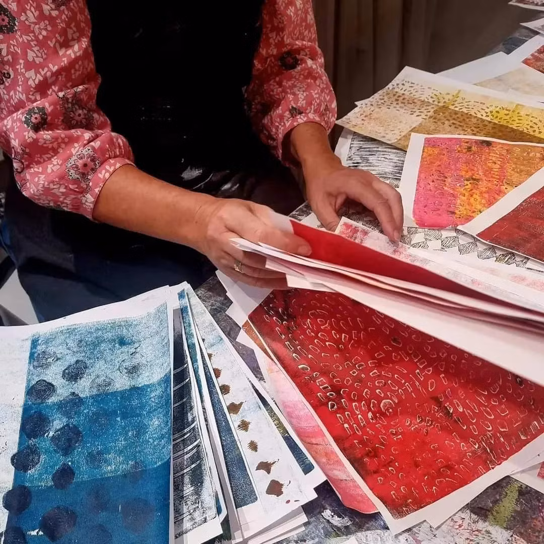 Collage & Vernissage 8/1-5/2