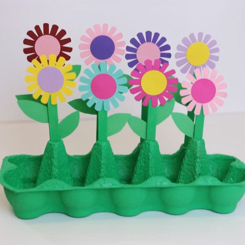 Pyssel - Blommor i äggkartong