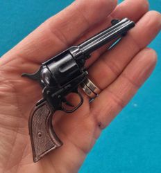 Uniwerk Italy 1873 revolver Miniatyrmodell