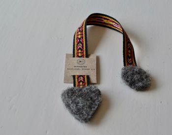 Bokmärke röd/orange band