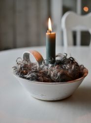 Lockig ull för dekoration
